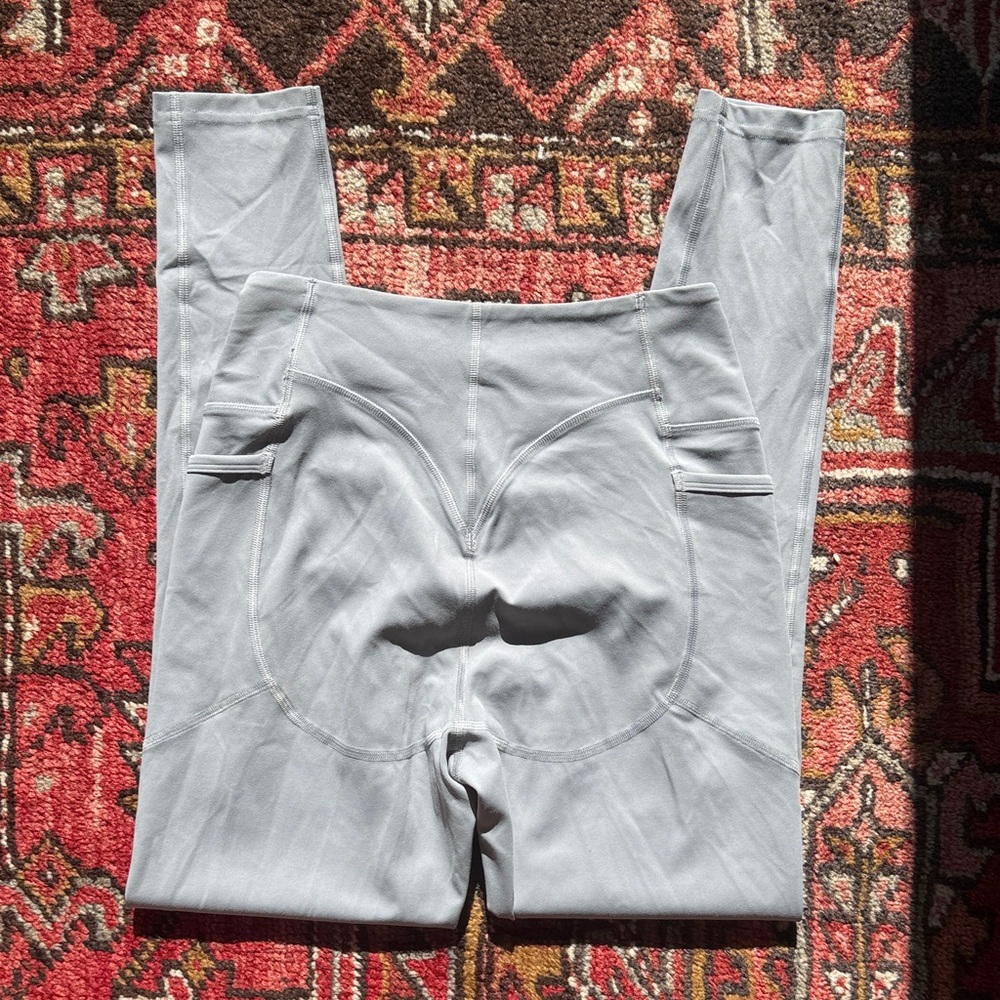 NWOT Gymshark Light Grey Lifting Pocket Leggings